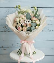 Букет цветов из:  Розы и Лизиантусы в Поселок ВНИИССОК