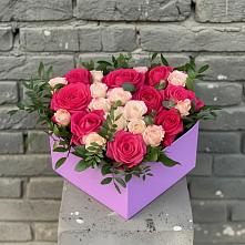 Цветочная композиция из Розы в коробке в Поселок ВНИИССОК