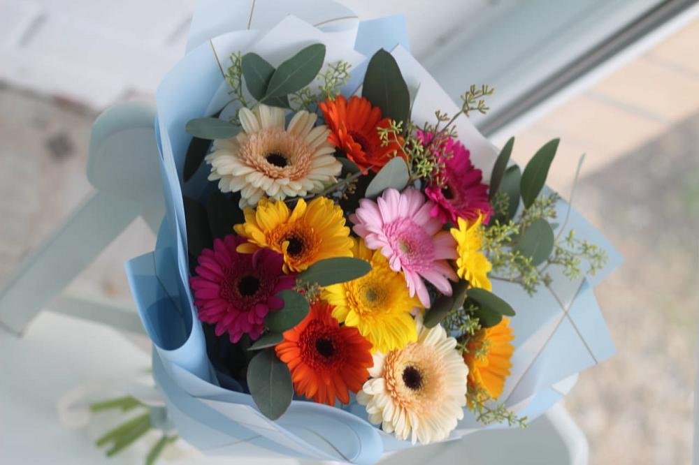 Букет цветов из: Герберы в Поселок ВНИИССОК