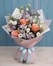 Букет цветов из:  Лизиантусы, Розы, Альстромерии и Гипсофила в Поселок ВНИИССОК